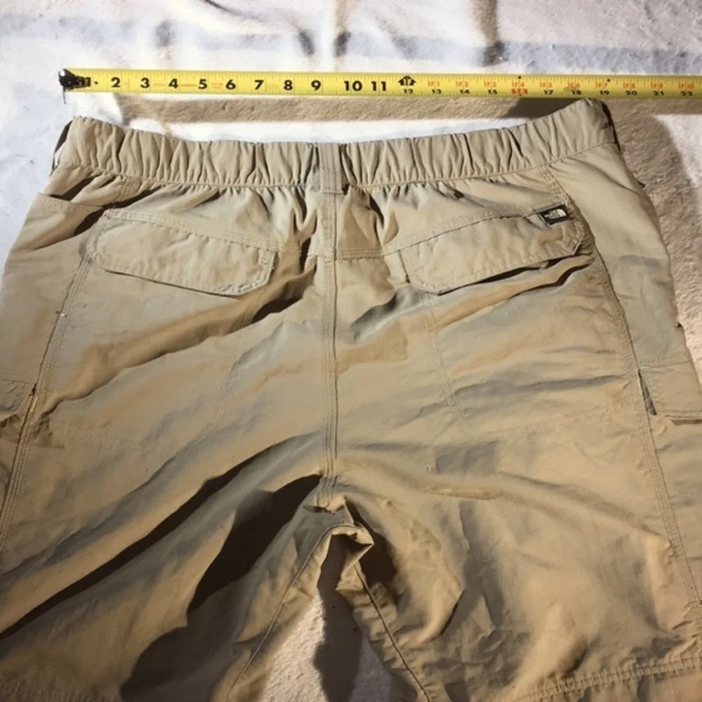 The North Face Men’s Tan Cargo Pants XL